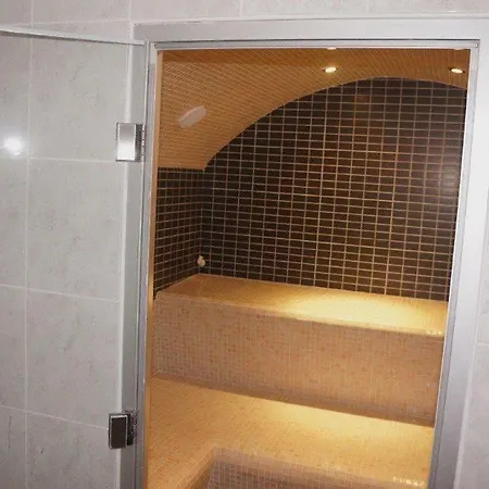 Hamman Sauna * Ζουάν λε Πιν